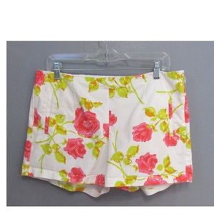 Ann Taylor White Shorts Pink Roses Size 10